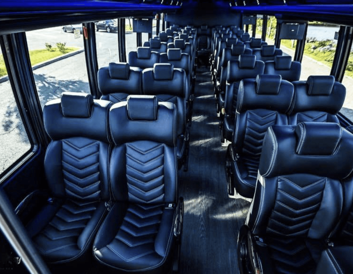 King and Queen Limousine NYC luxury transportation - gallery image 12
