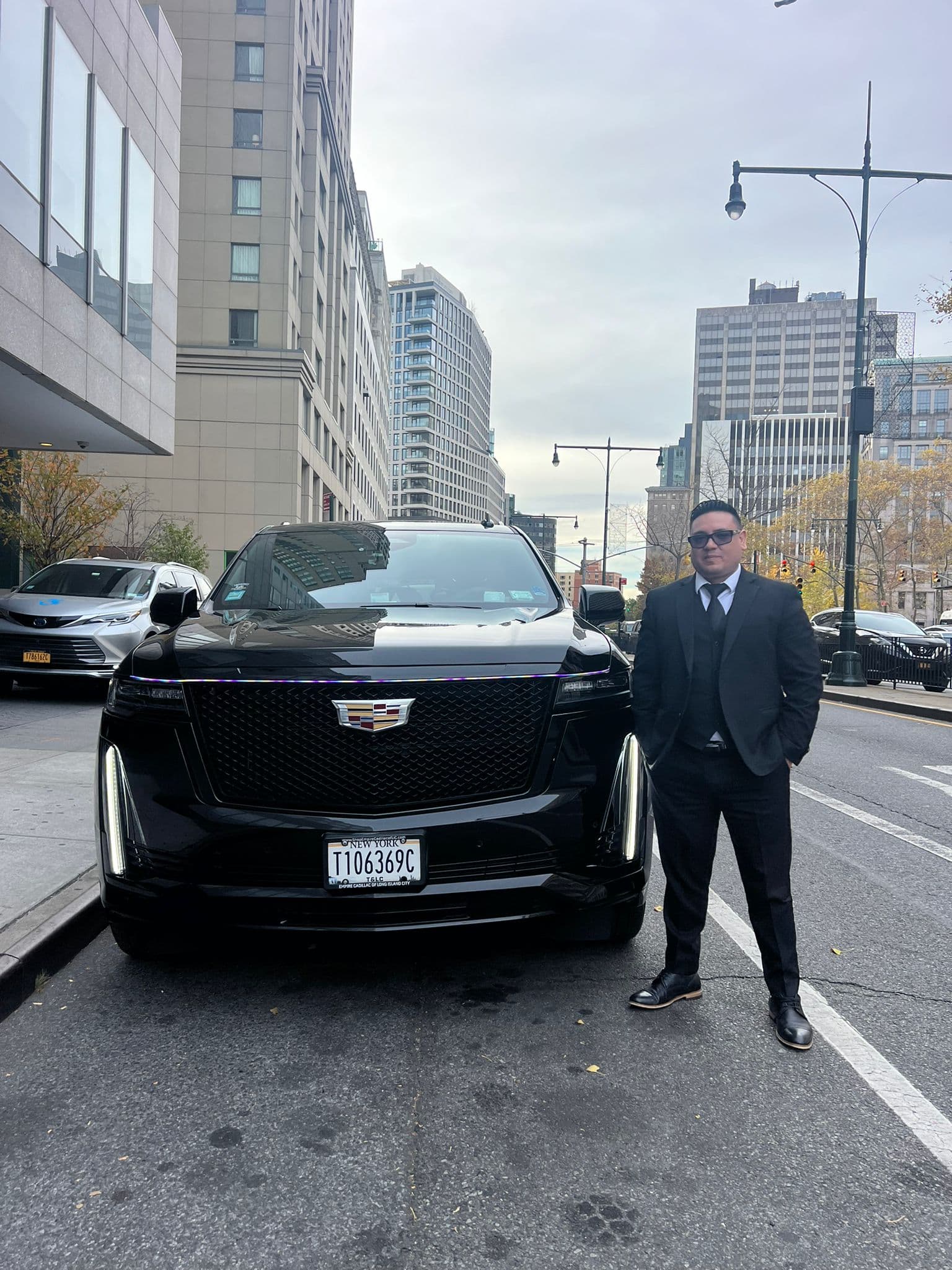 King and Queen Limousine NYC luxury transportation - gallery image 7